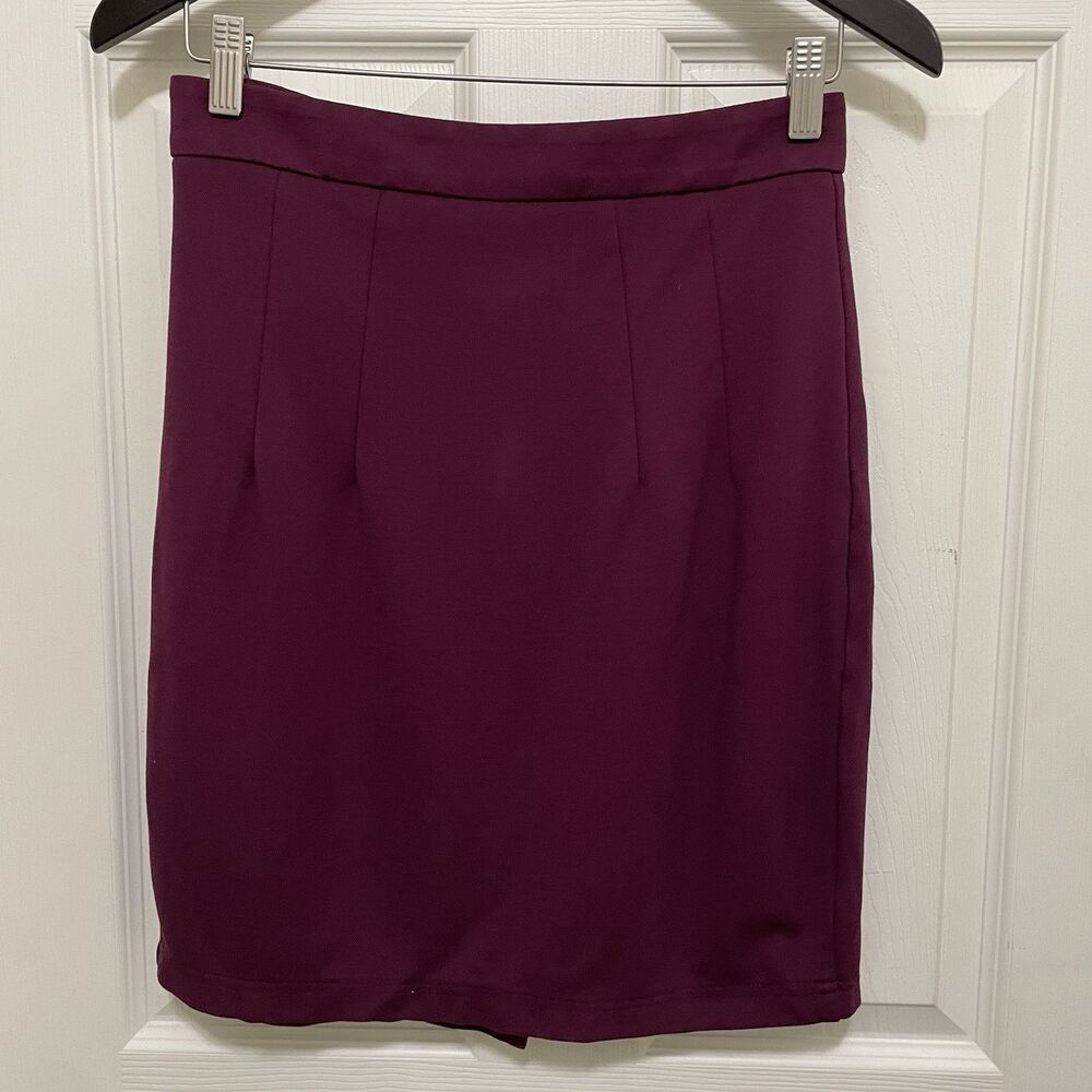 Mary‎ Crafts Burgundy Pencil Skirt Medium